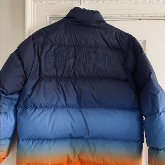 Supreme Gradient Puffer Jacket size Medium - Picture 7 of 7